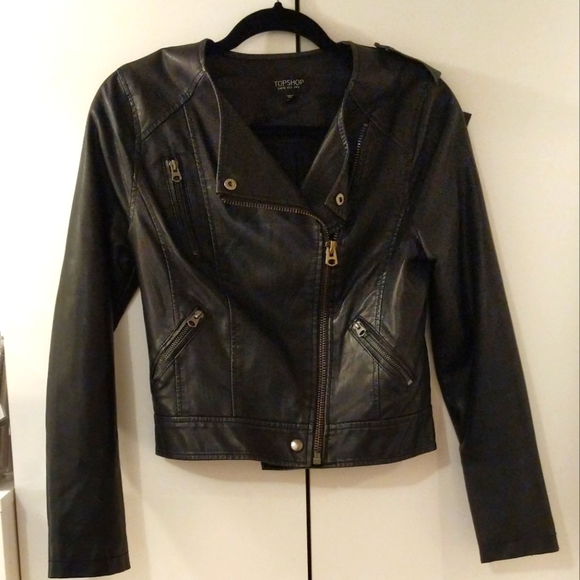 Topshop🖤 faux leather jacket - Picture 4 of 6